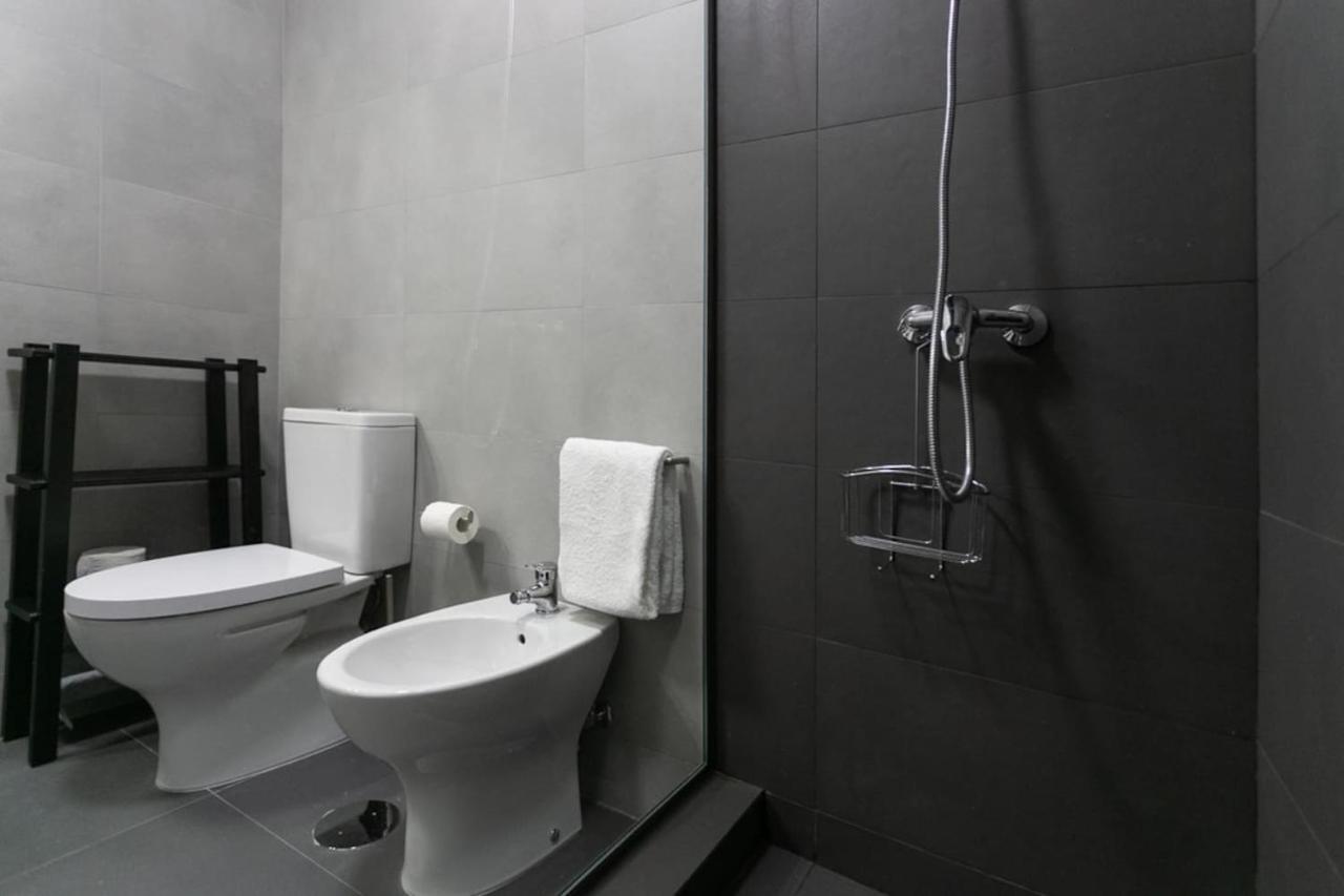 Appartamento Aposentus - Elegant Functionality Porto Downtown Esterno foto