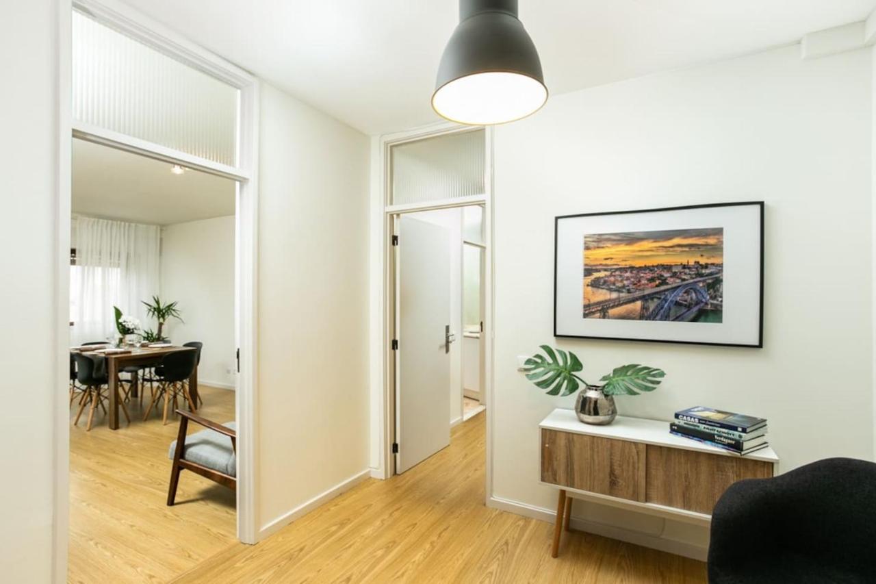 Appartamento Aposentus - Elegant Functionality Porto Downtown Esterno foto