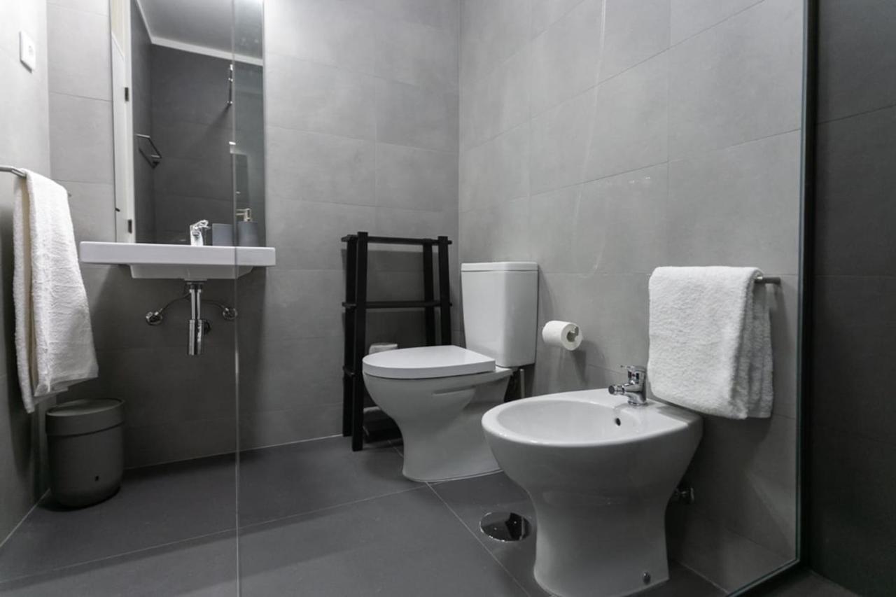 Appartamento Aposentus - Elegant Functionality Porto Downtown Esterno foto