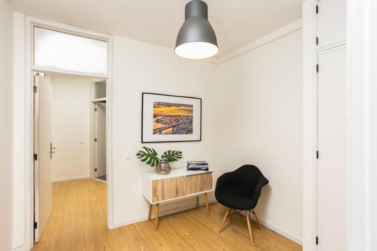 Appartamento Aposentus - Elegant Functionality Porto Downtown Esterno foto